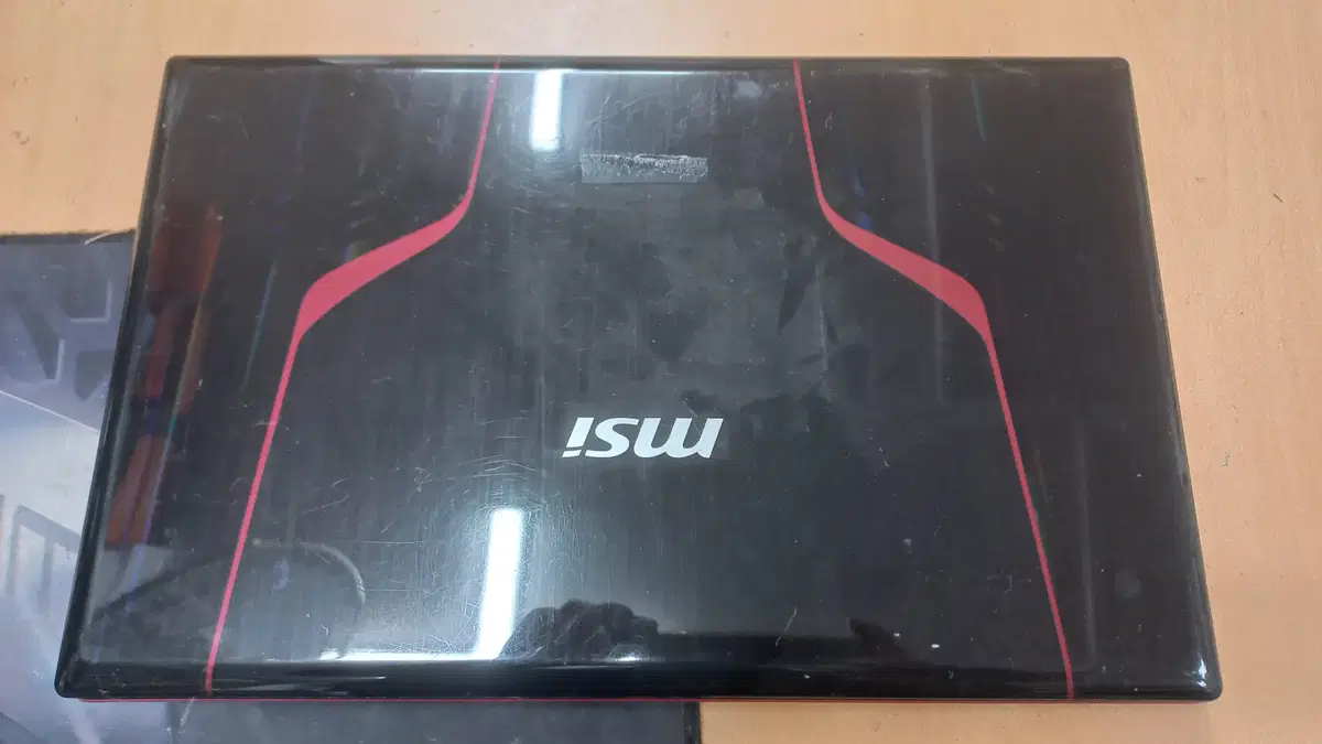 MSI GE60 부품용 노트북 팝니다.